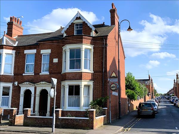 Stratford Road, Wolverton