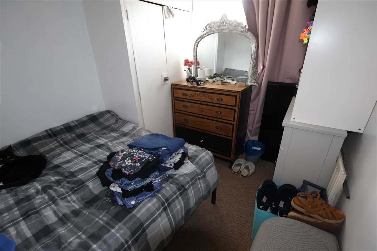 King Edward Street, New Bradwell - Picture 10