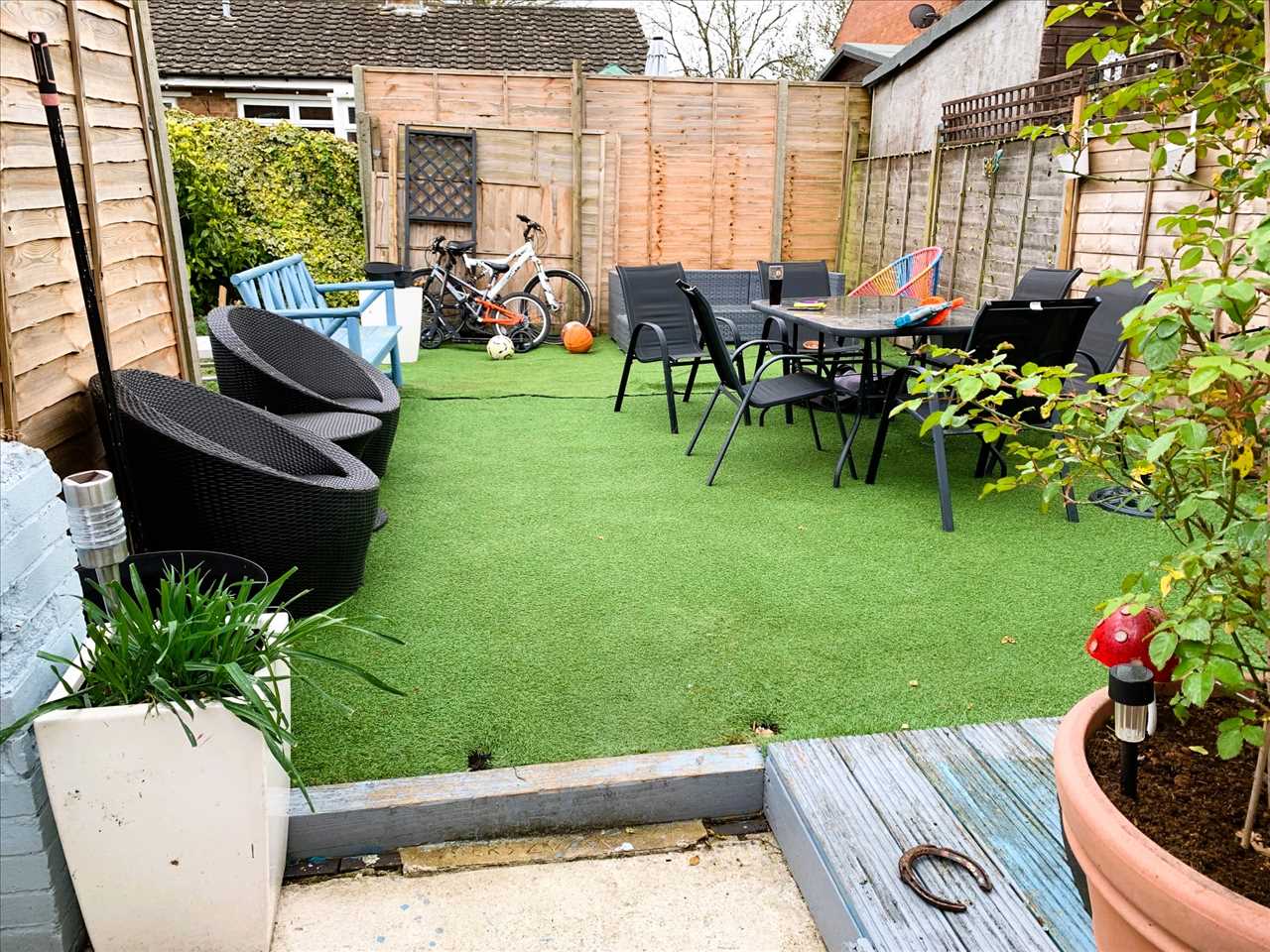 King Edward Street, New Bradwell - Picture 11