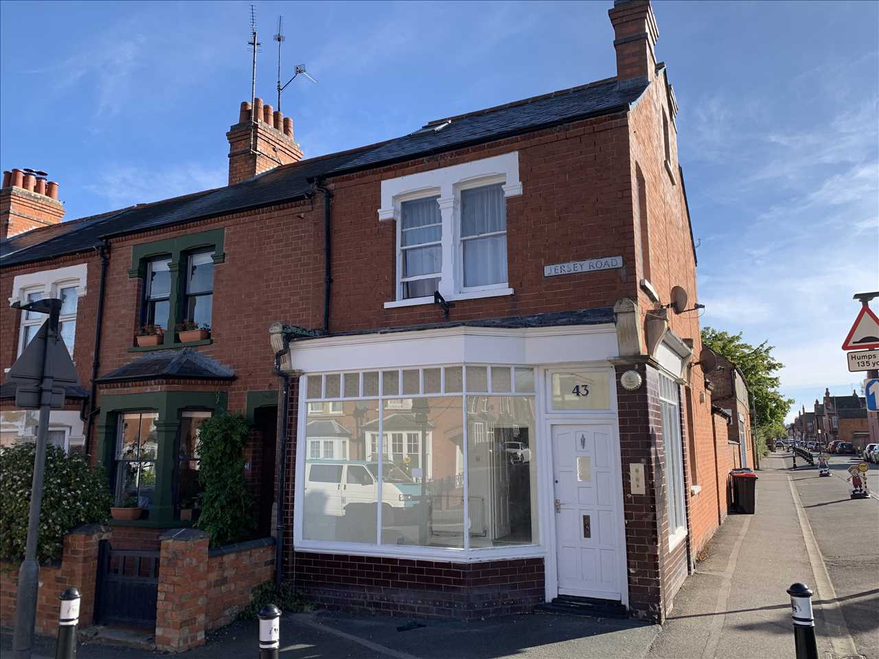Jersey Road, Wolverton - Picture 1