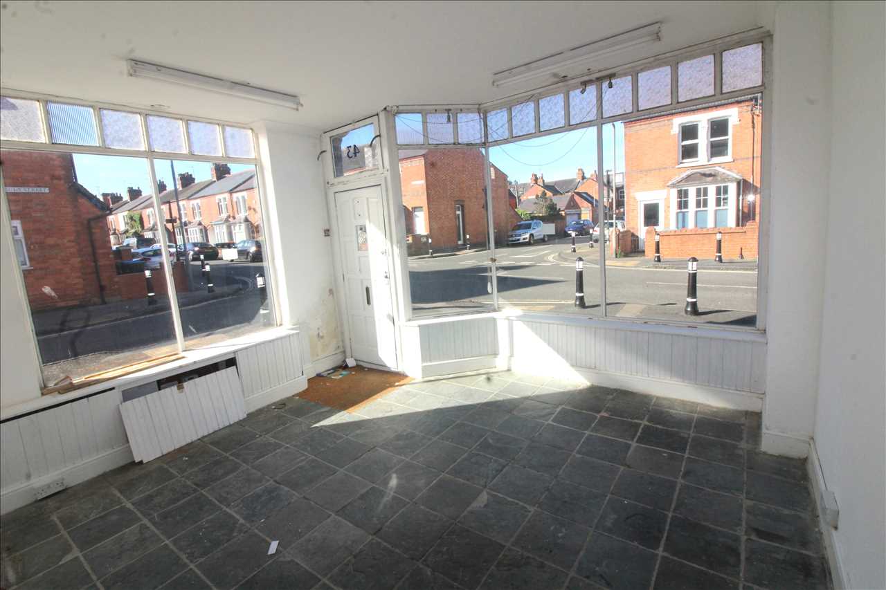 Jersey Road, Wolverton - Picture 2