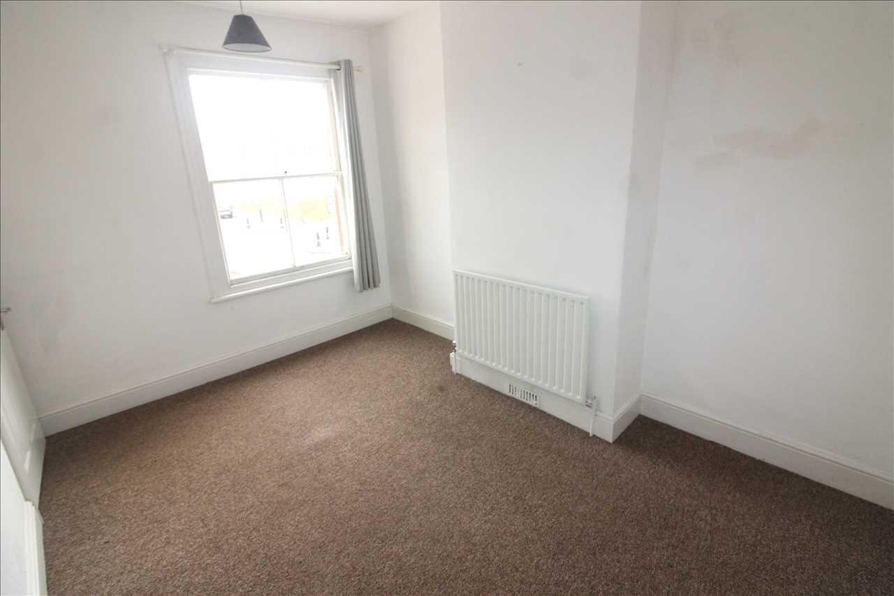 Jersey Road, Wolverton - Picture 12