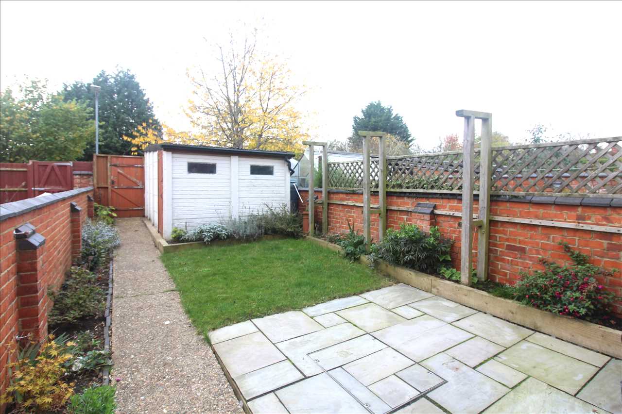 Western Road, Wolverton - Picture 12