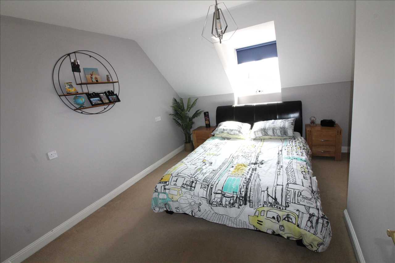 Oriel Close, Wolverton - Picture 10
