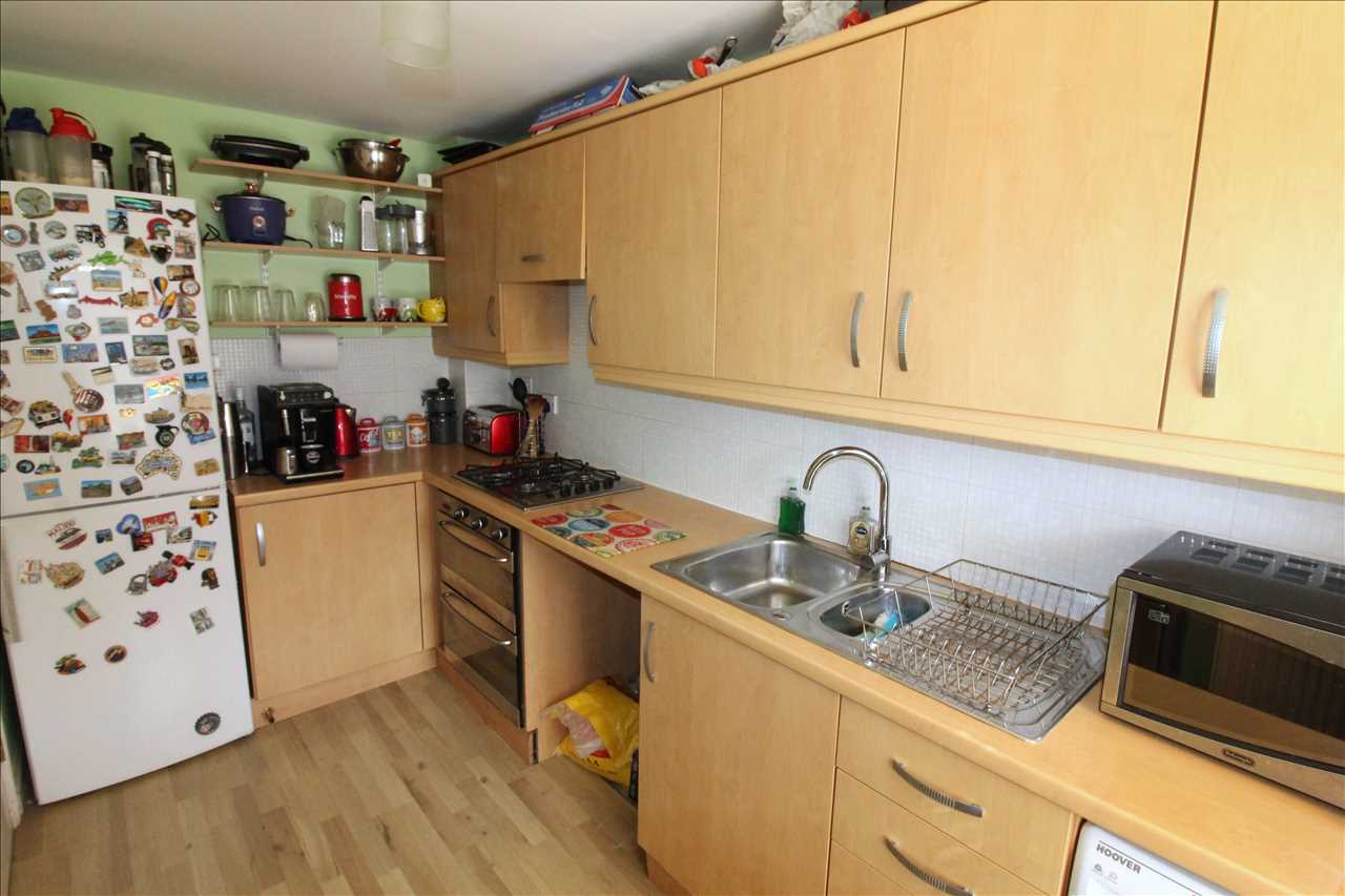 Oriel Close, Wolverton - Picture 14