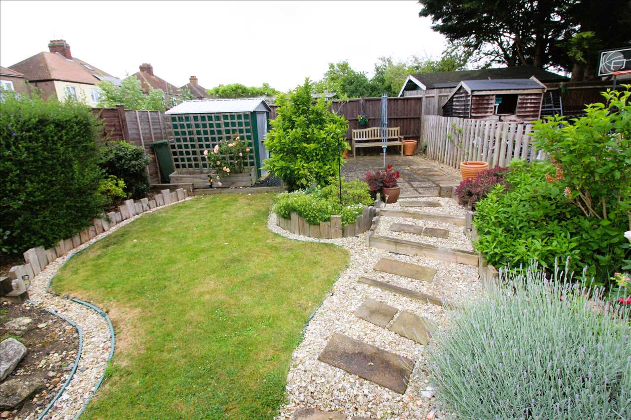 Windsor Street, Wolverton - Picture 12