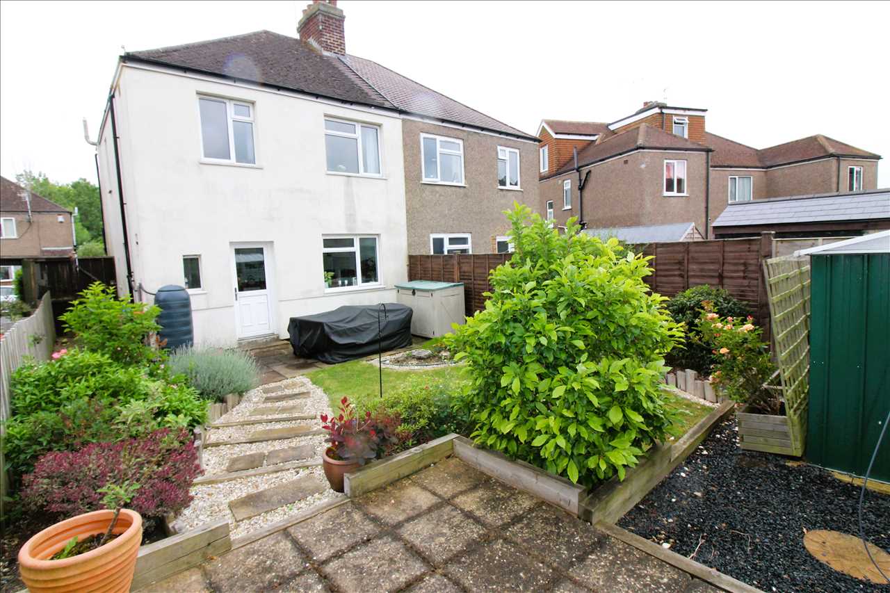 Windsor Street, Wolverton - Picture 14