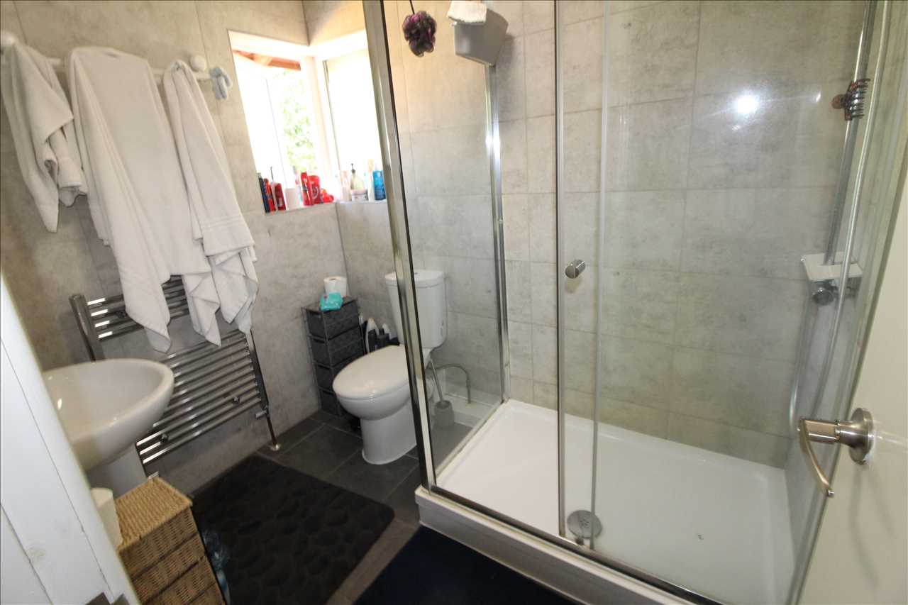 Bridgeford Court, Oldbrook - Picture 11