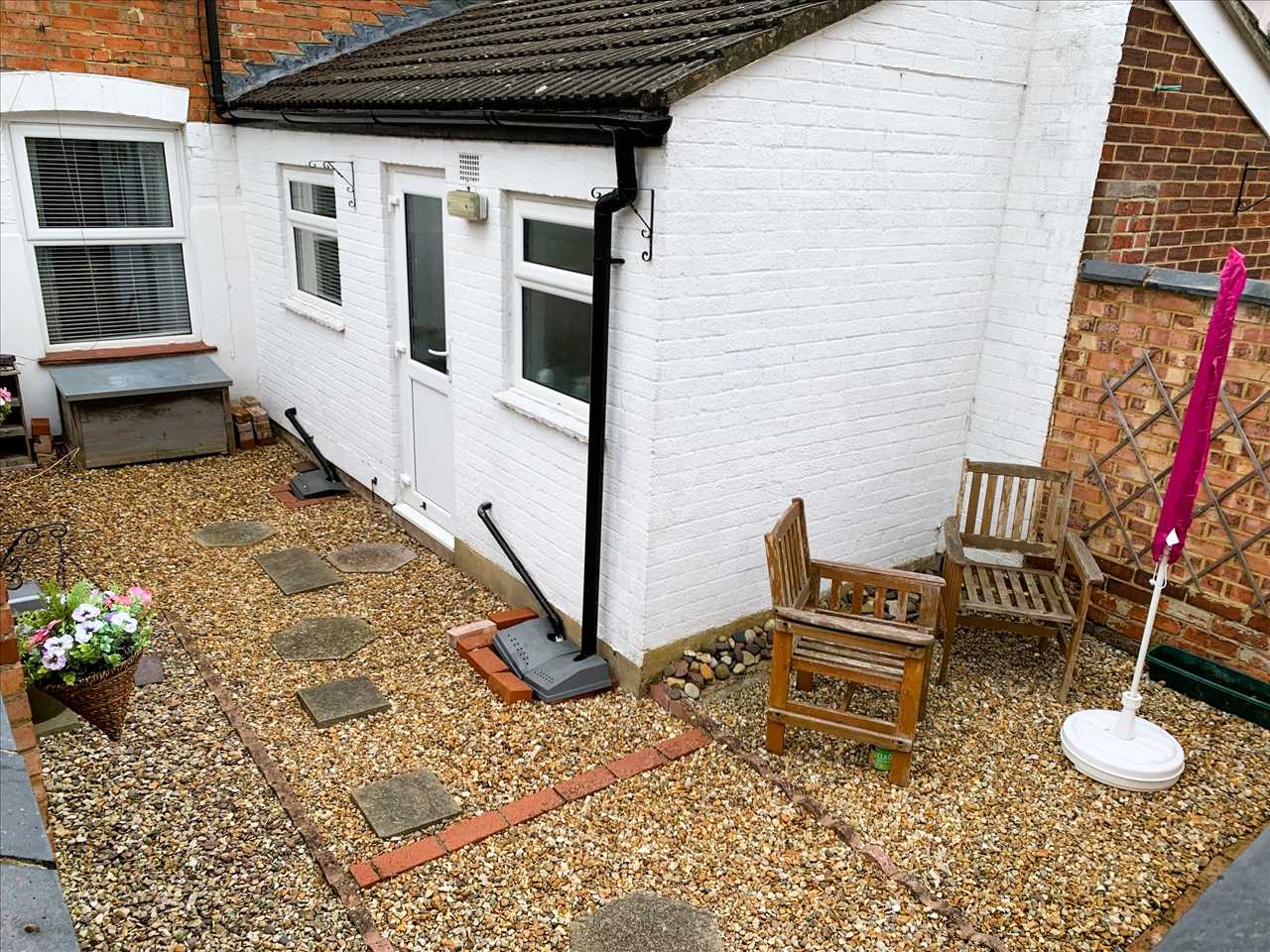 School Street, New Bradwell - Picture 11
