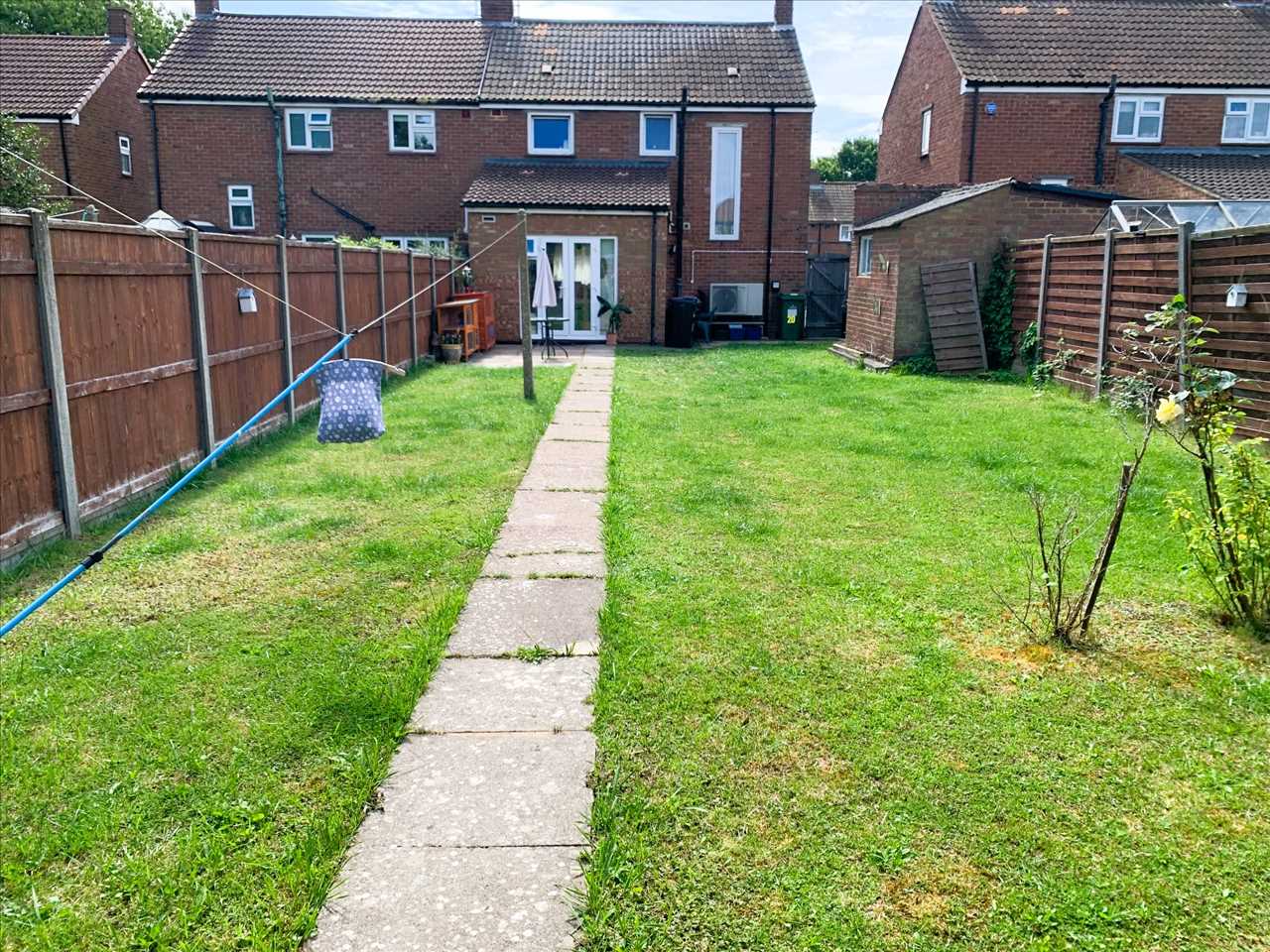 Southern Way, Wolverton - Picture 11