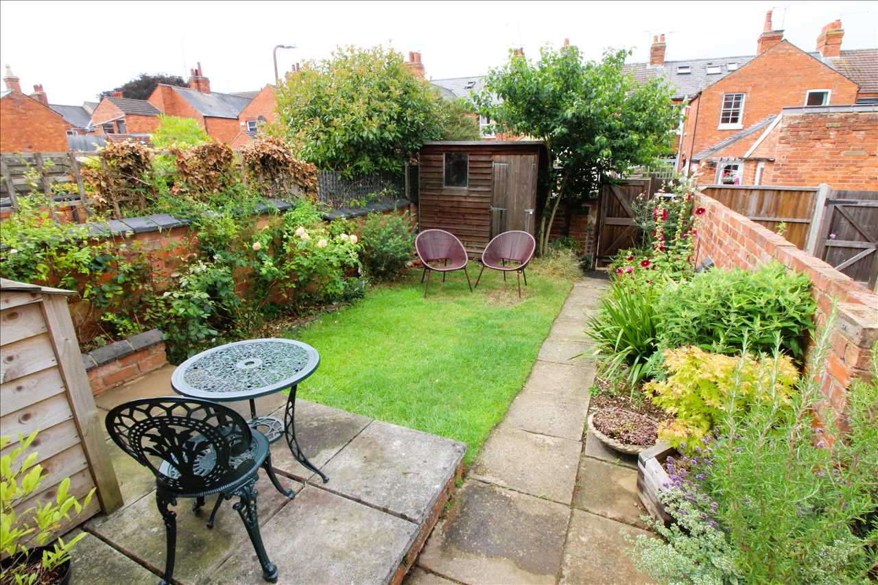 Victoria Street, Wolverton - Picture 16