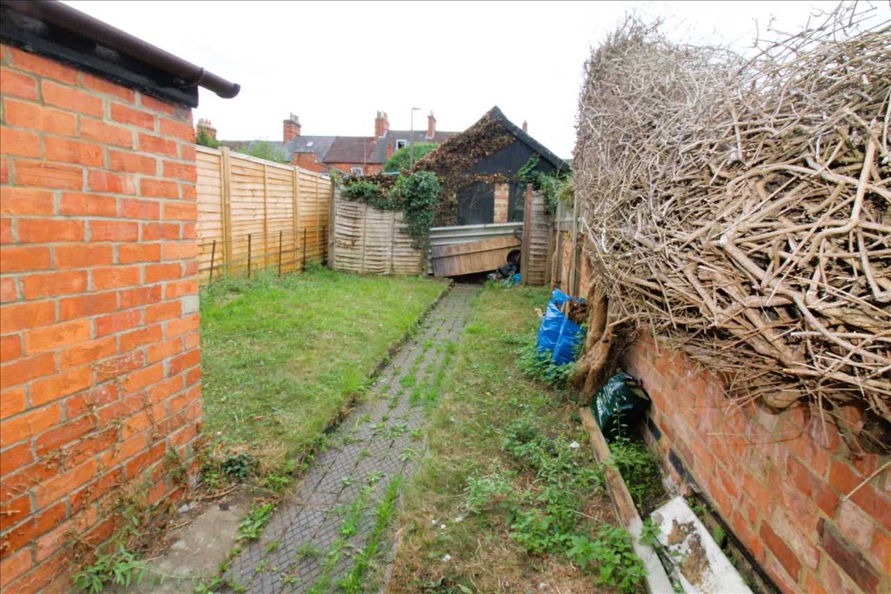 Buckingham Street, Wolverton - Picture 13