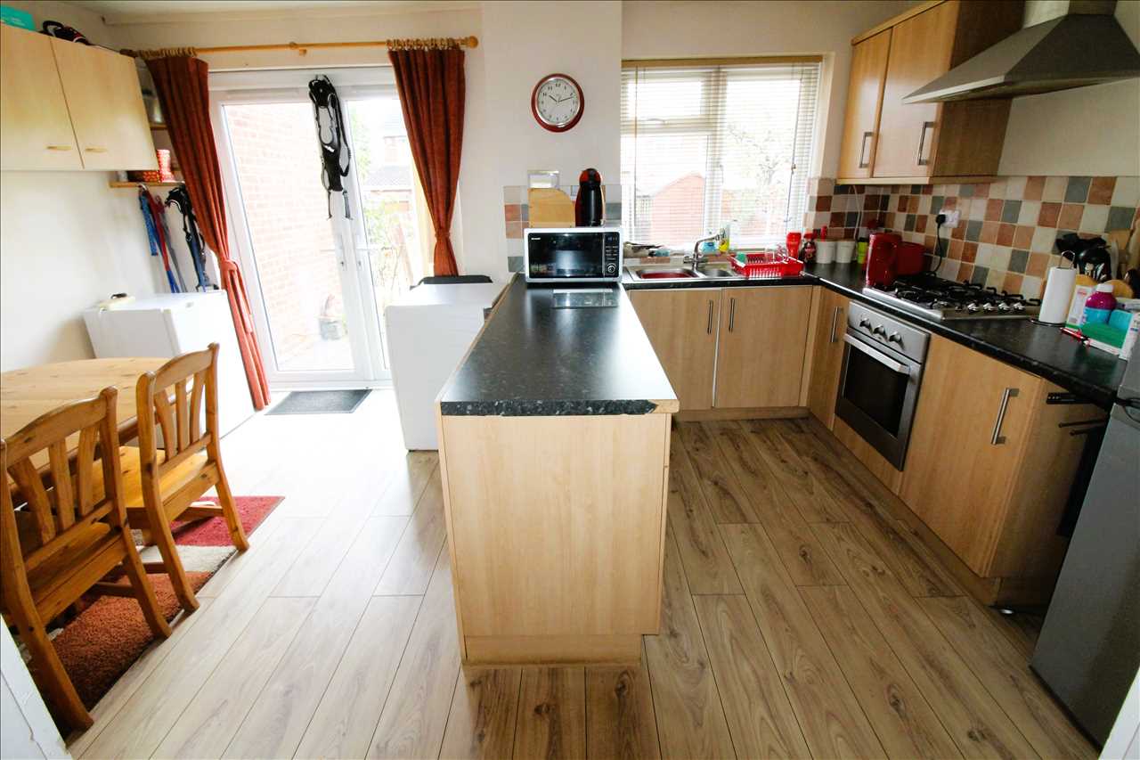 Westhill, Stantonbury - Picture 4