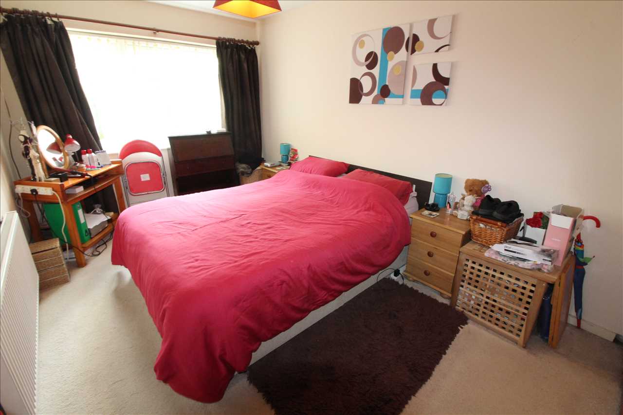 Westhill, Stantonbury - Picture 6