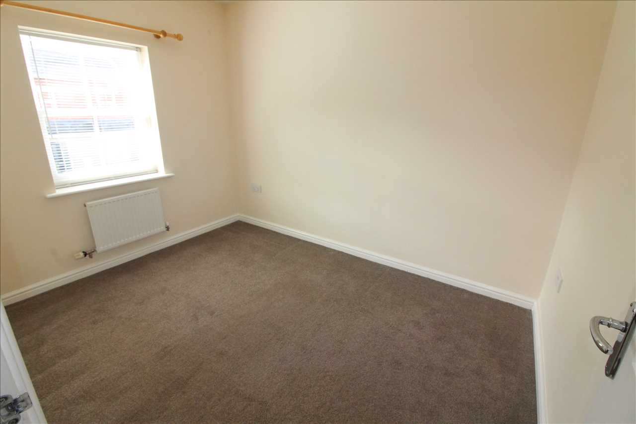 Church Street, Wolverton - Picture 9