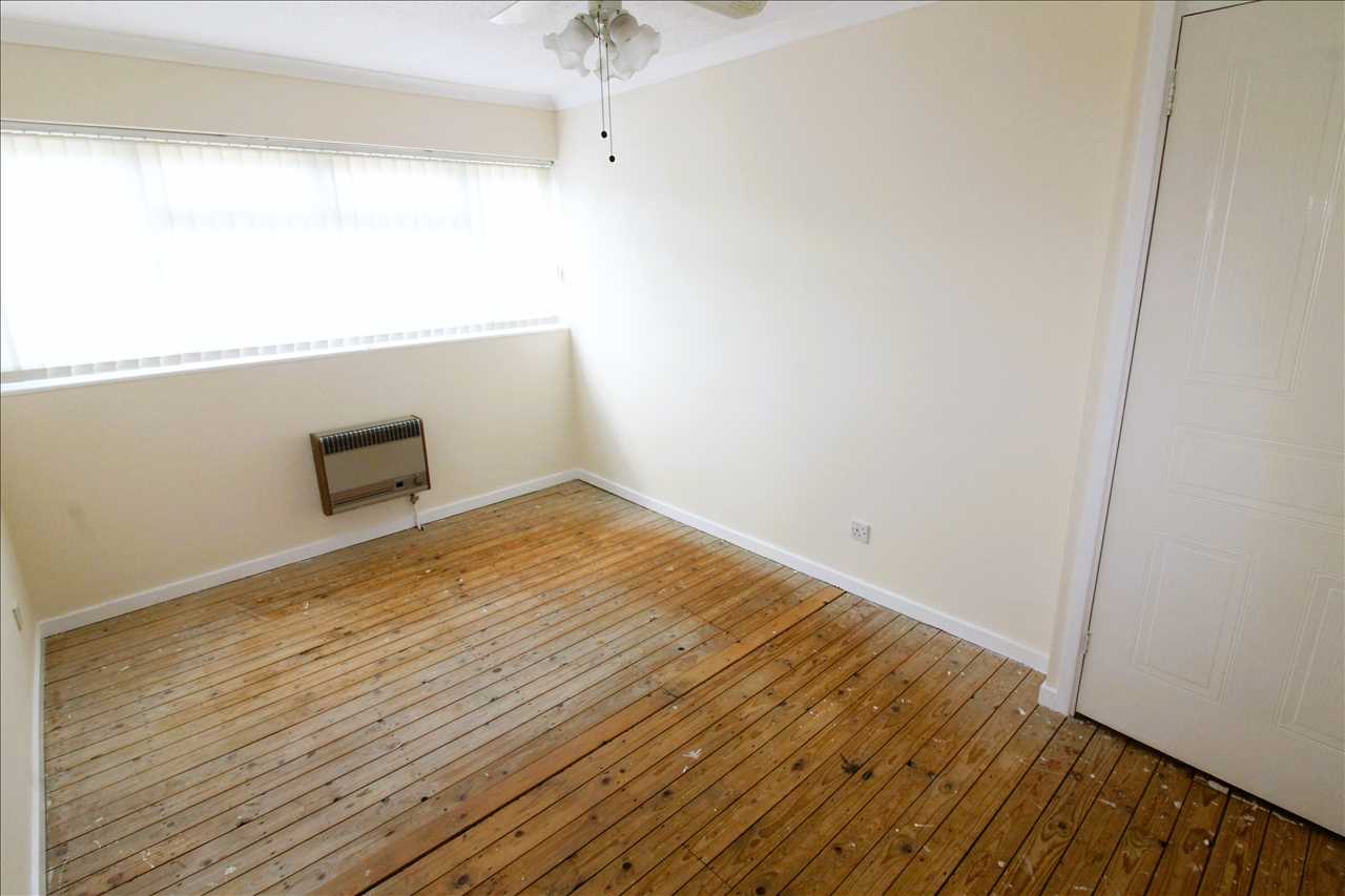 Horners Croft, Wolverton - Picture 8
