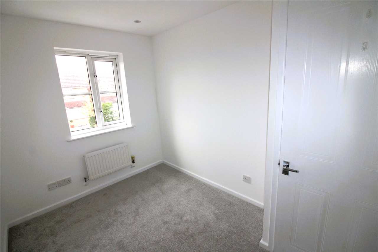 Chicksands Avenue, Monkston - Picture 6