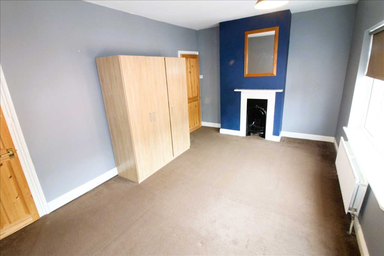 Wallace Street, New Bradwell - Picture 6