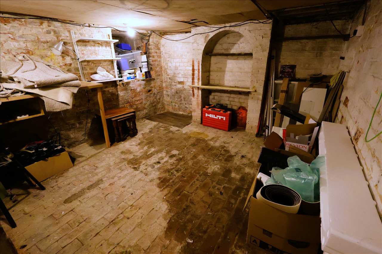 Buckingham Street, Wolverton - Picture 6