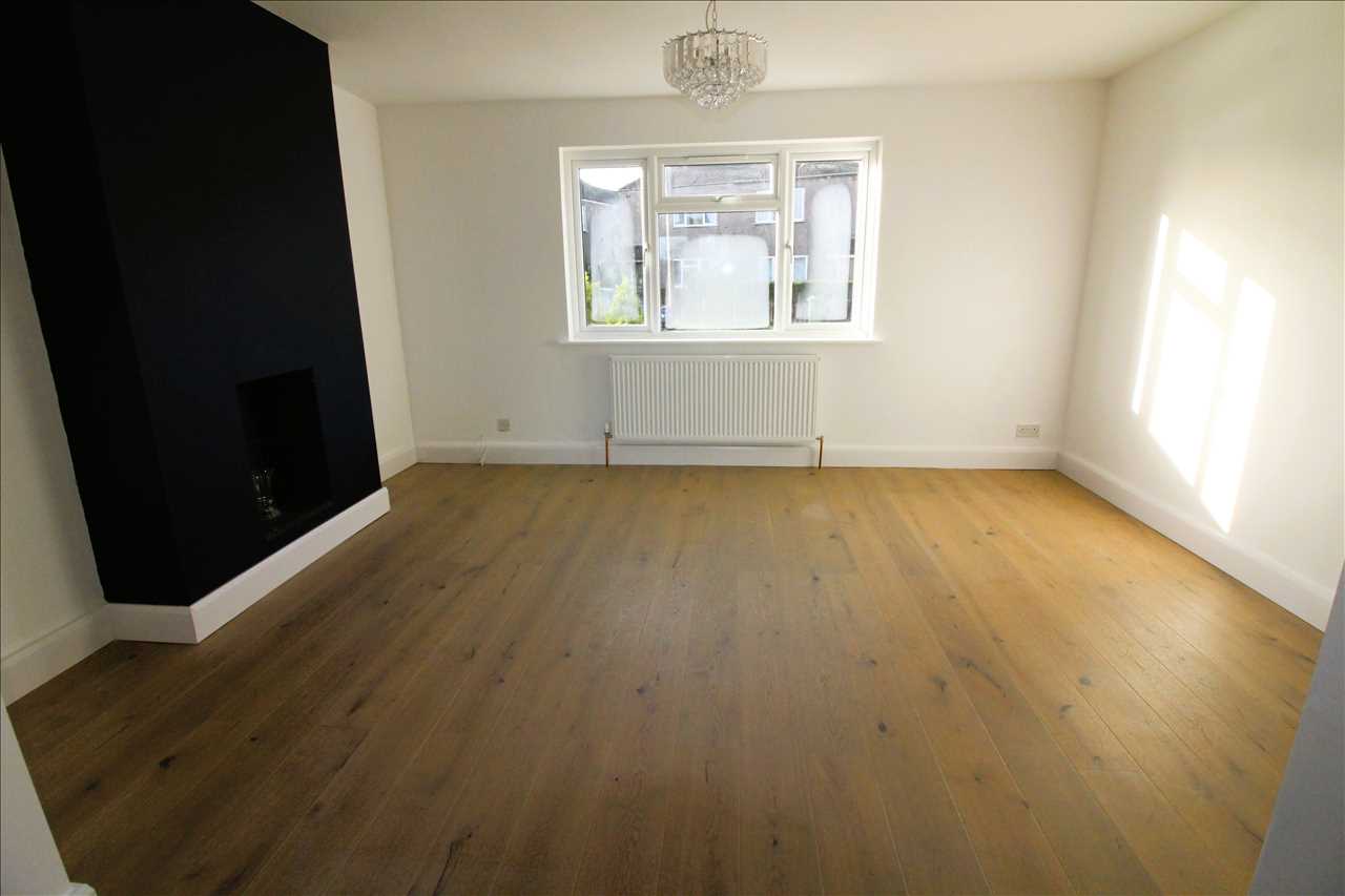 Windsor Street, Wolverton - Picture 2