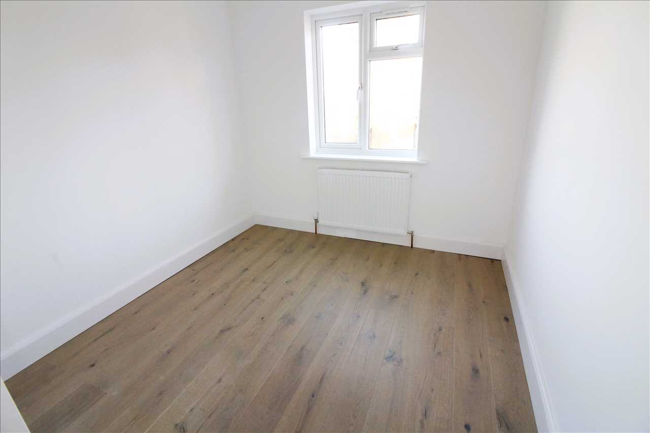 Windsor Street, Wolverton - Picture 8