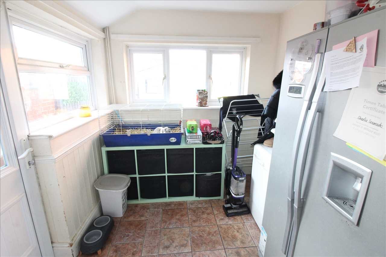 Jersey Road, Wolverton - Picture 5