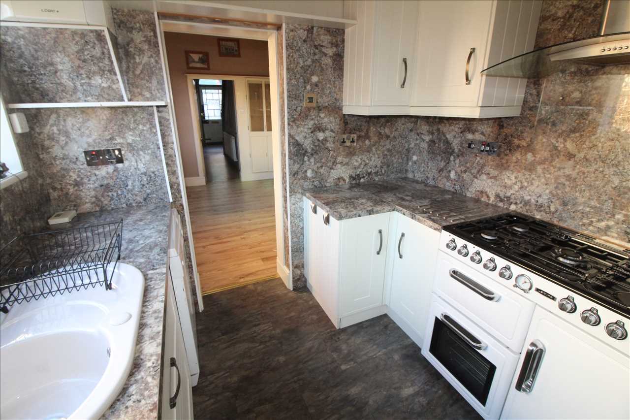 Aylesbury Street, Wolverton - Picture 7