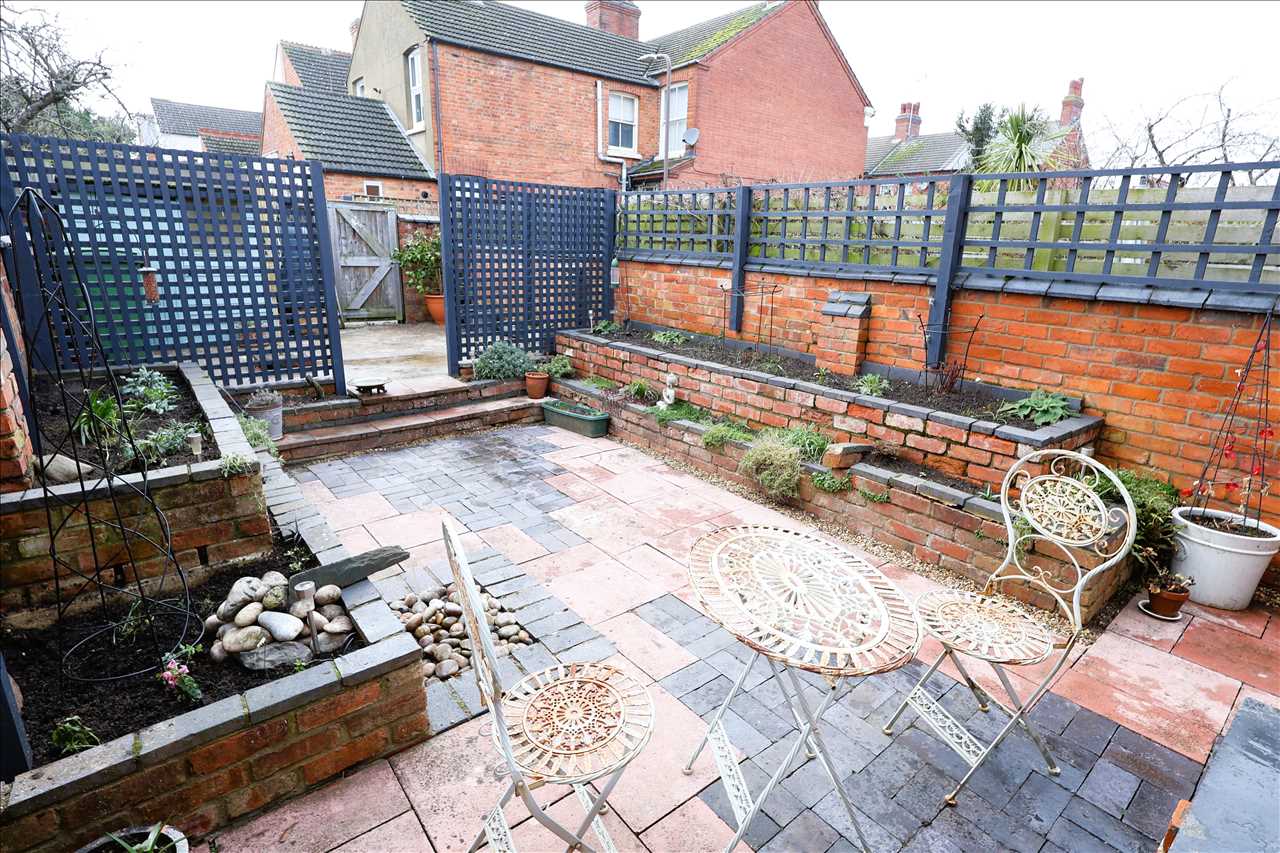 Moon Street, Wolverton - Picture 14