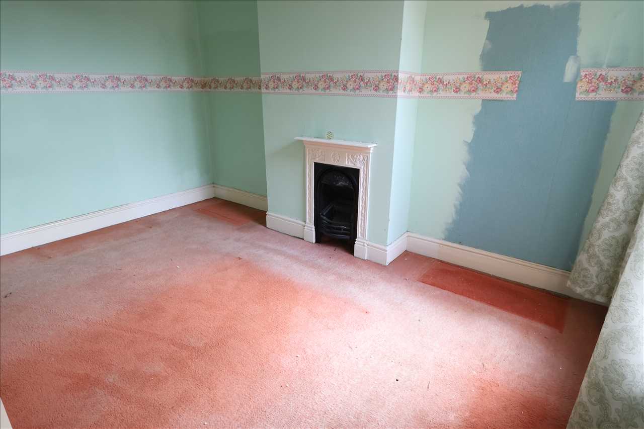 Cambridge Street, Wolverton - Picture 7