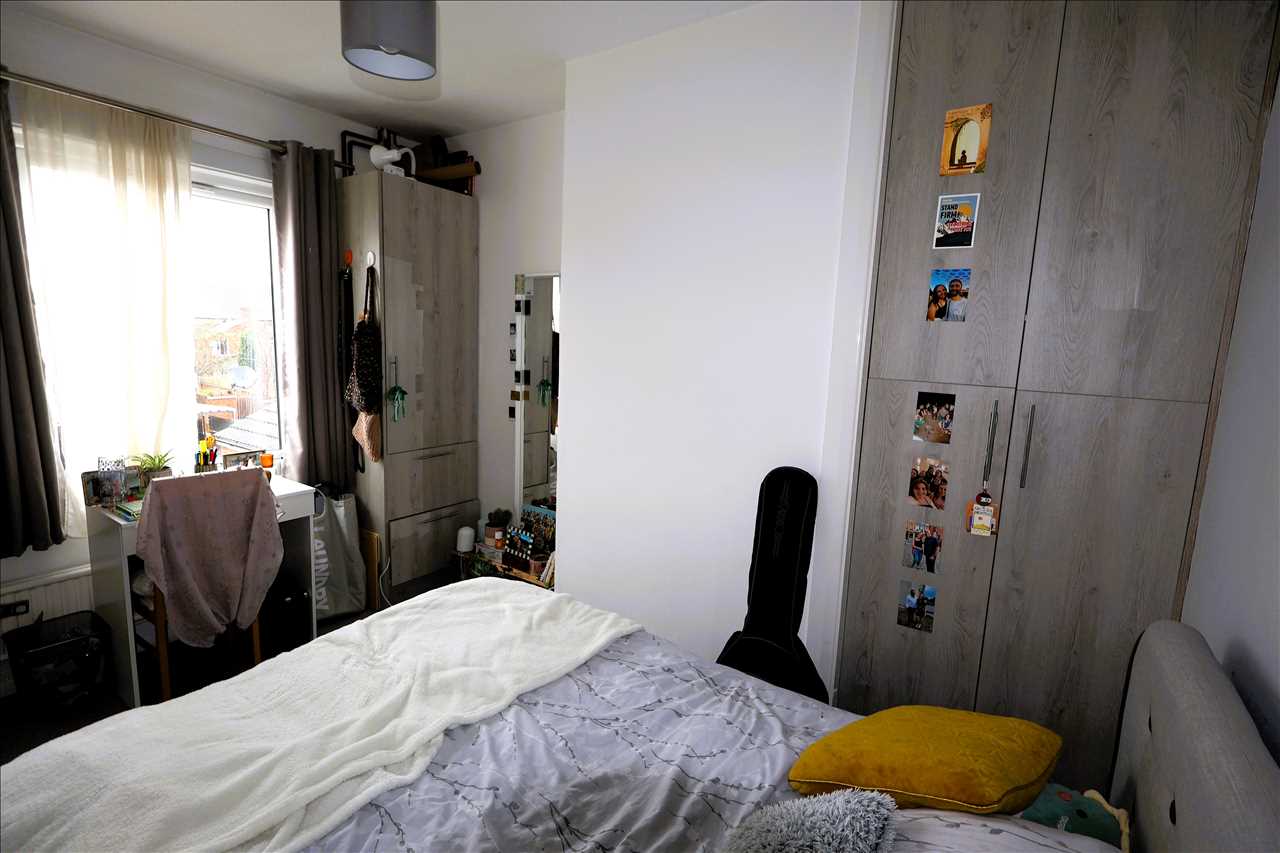 Radcliffe Street, Wolverton - Picture 10