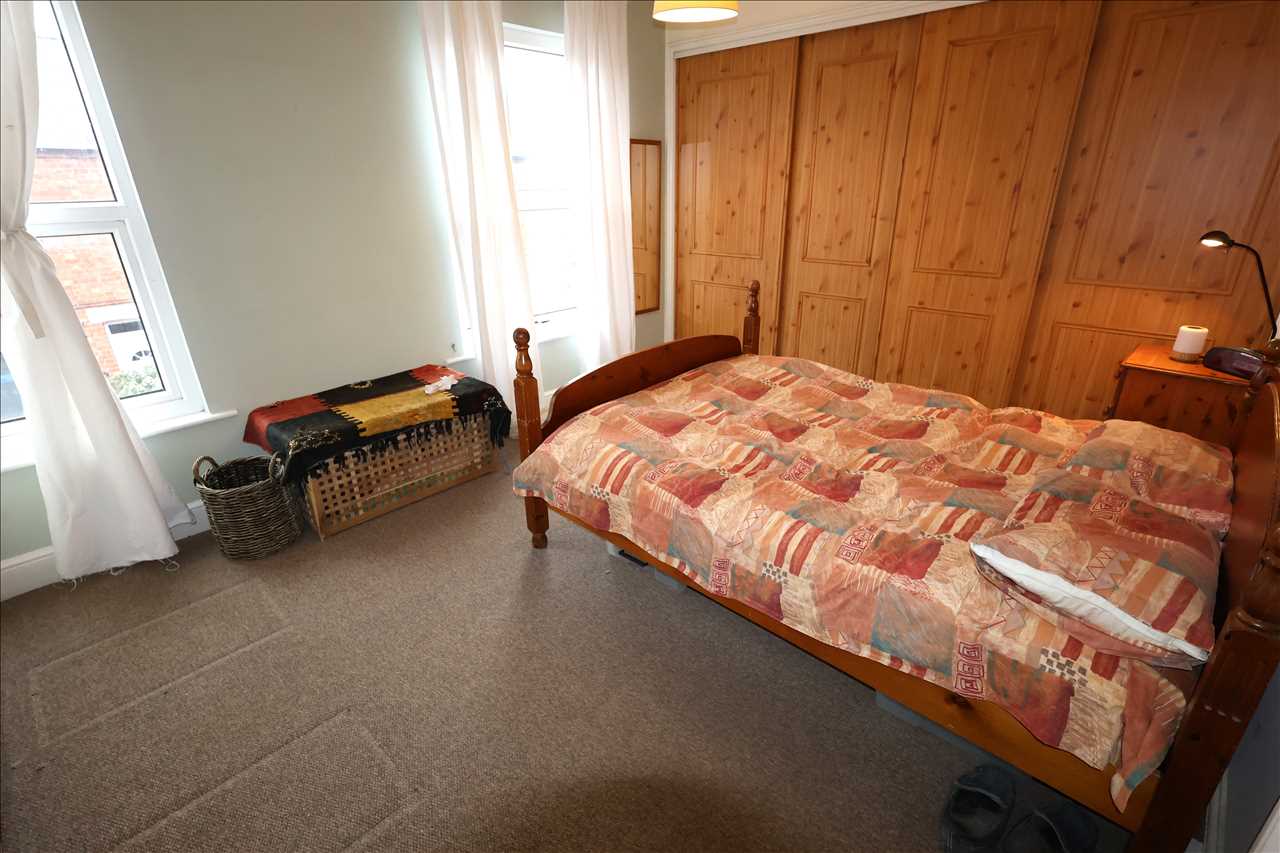 St. Mary Street, New Bradwell - Picture 7