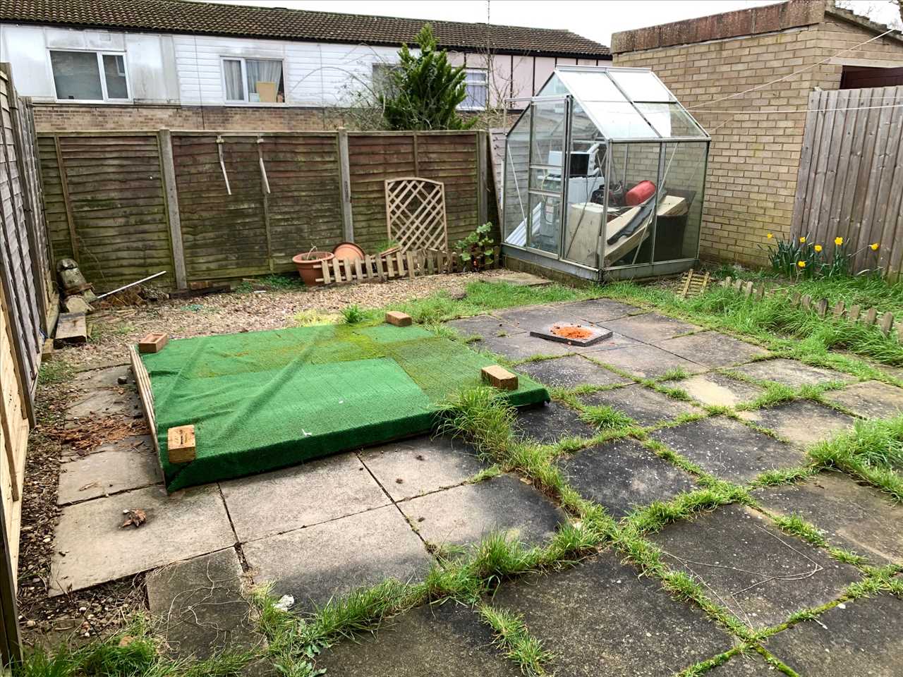 Myrtle Bank, Stacey Bushes - Picture 8