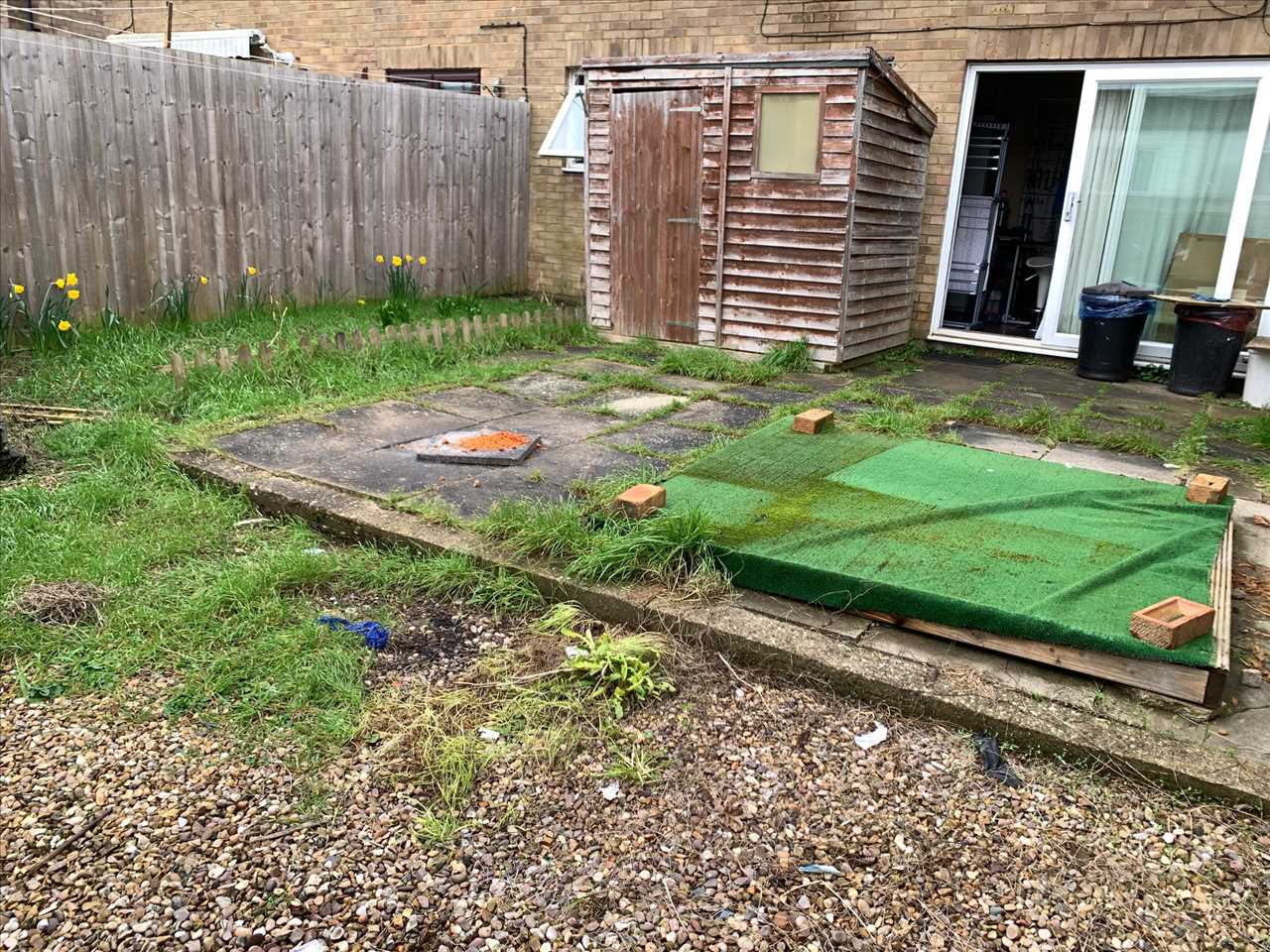 Myrtle Bank, Stacey Bushes - Picture 9