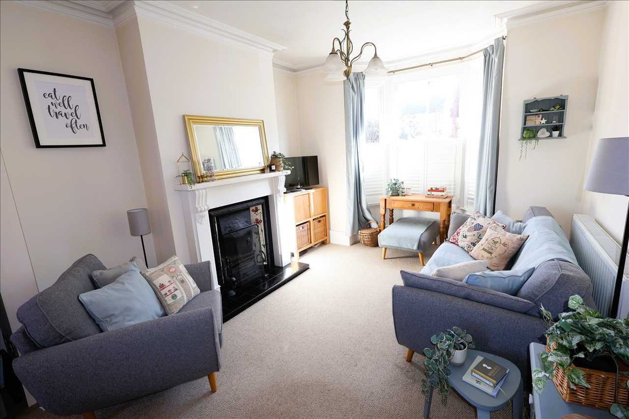 Victoria Street, Wolverton - Picture 2