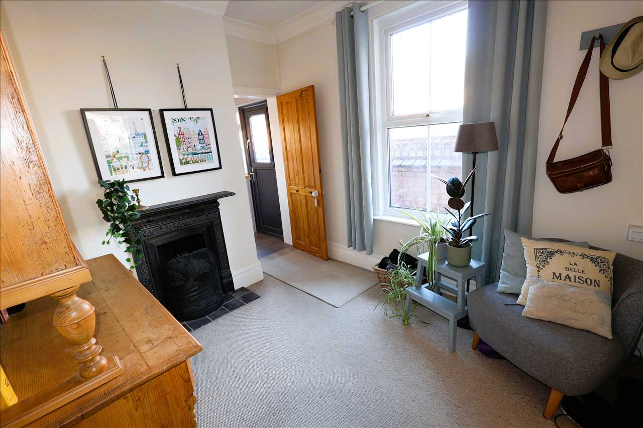 Victoria Street, Wolverton - Picture 21