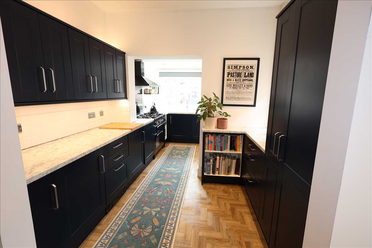 Moon Street, Wolverton - Picture 5