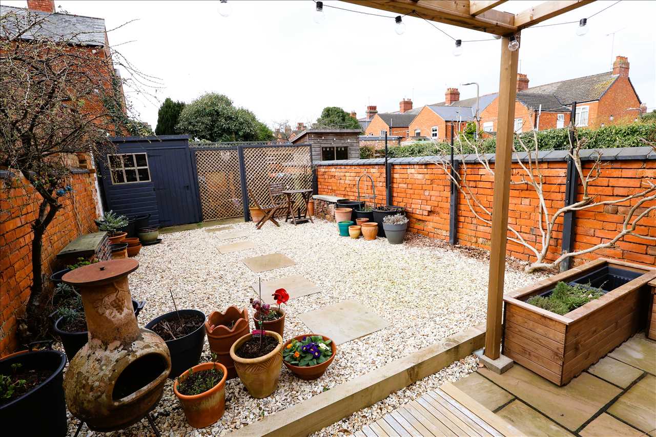 Moon Street, Wolverton - Picture 15