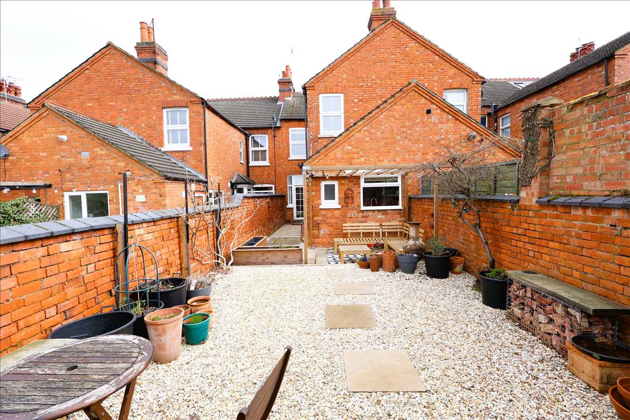 Moon Street, Wolverton - Picture 16