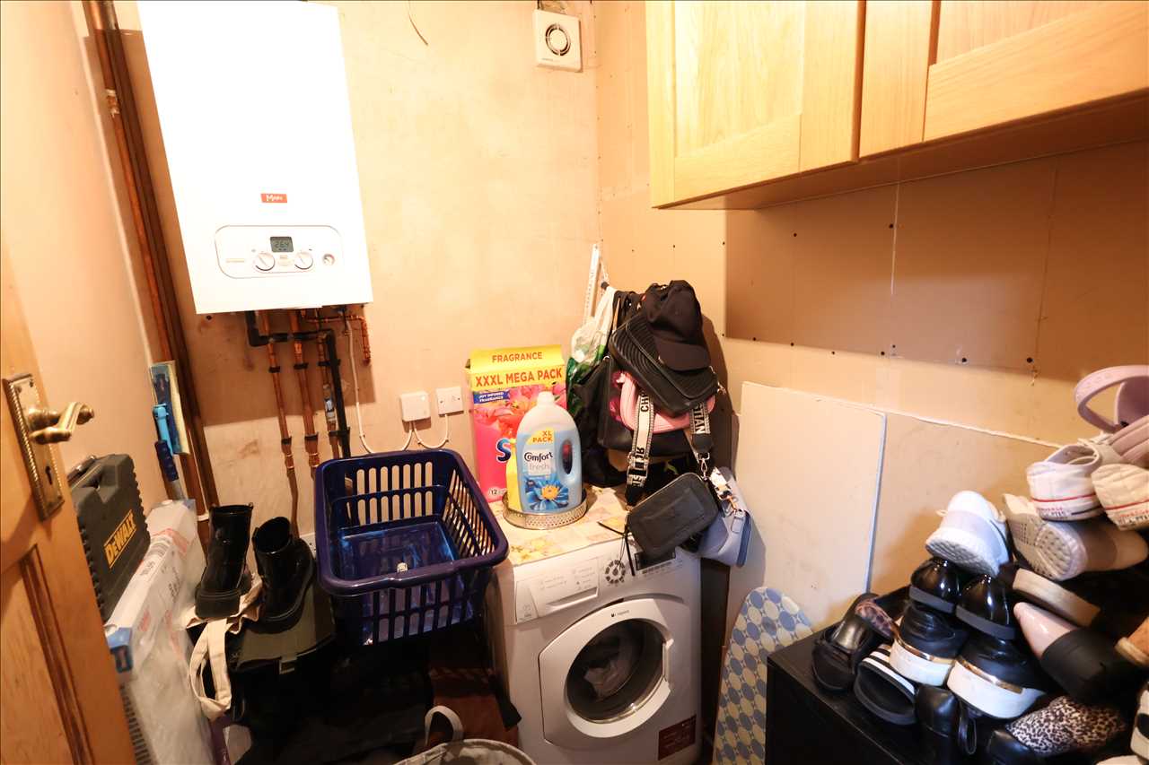 Aylesbury Street West, Wolverton - Picture 6