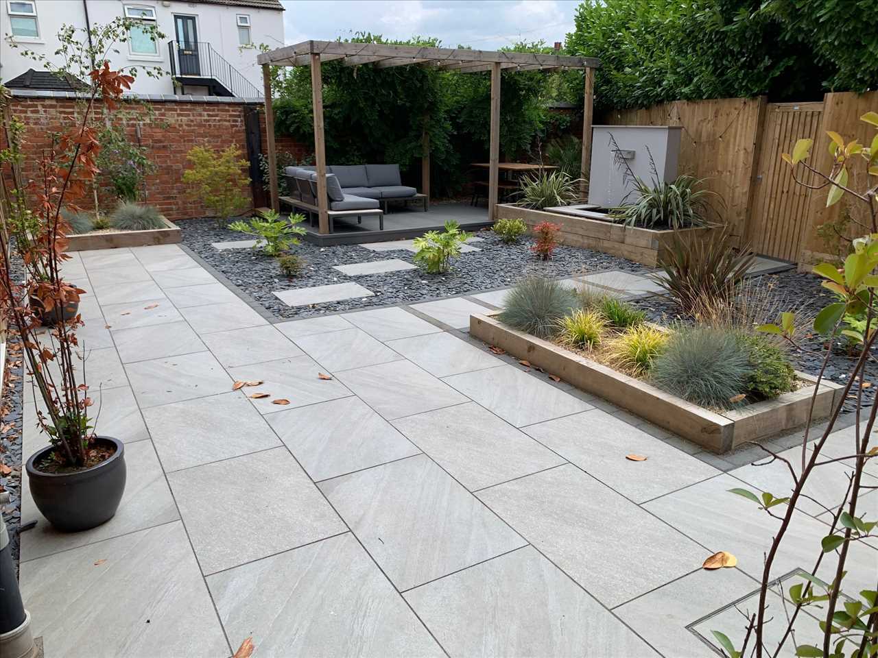 Stratford Road, Wolverton - Picture 2