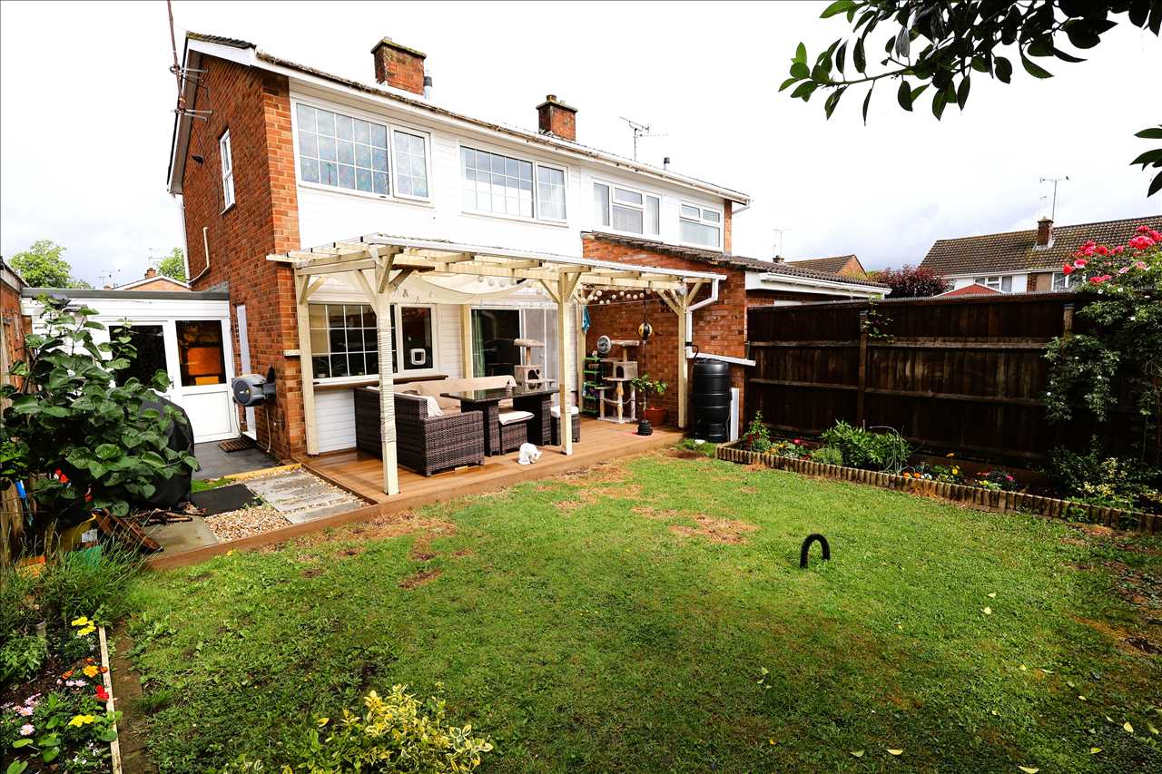 Trinity Road, Old Wolverton - Picture 11