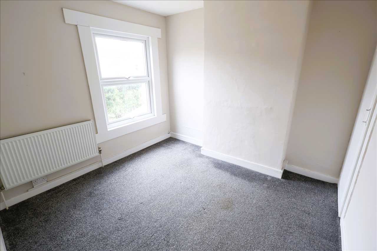 St. Mary Street, New Bradwell - Picture 10