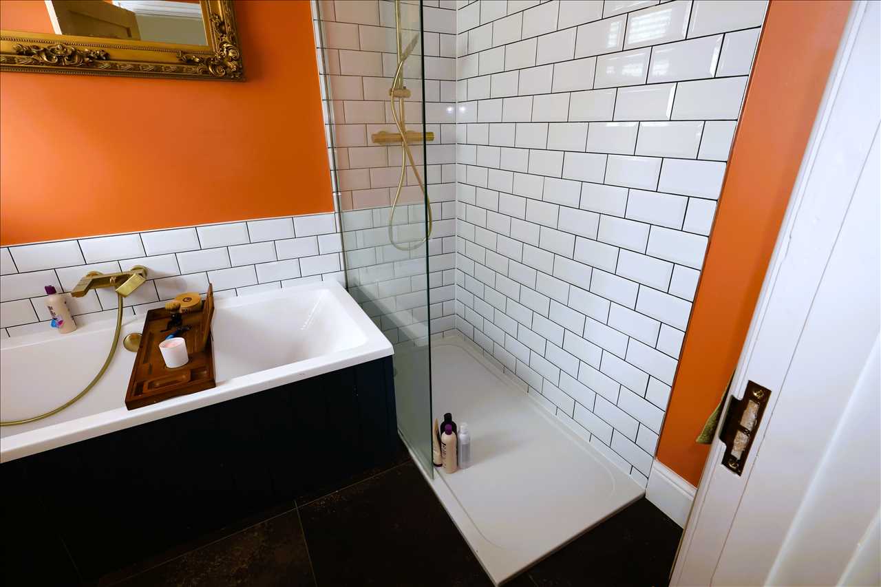 Stacey Avenue, Wolverton - Picture 12
