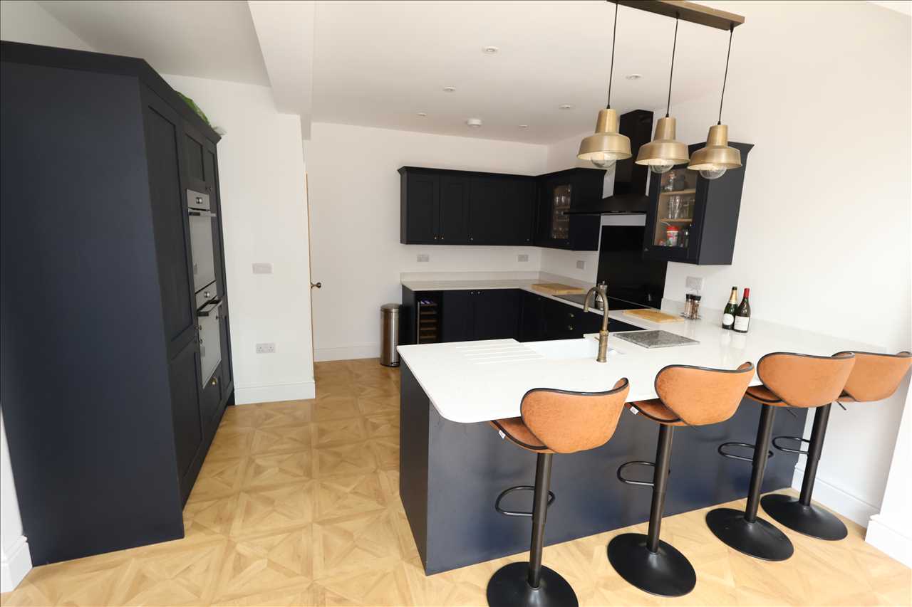 Stacey Avenue, Wolverton - Picture 16
