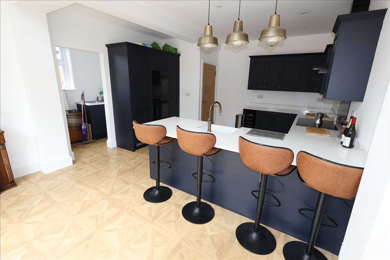 Stacey Avenue, Wolverton - Picture 17