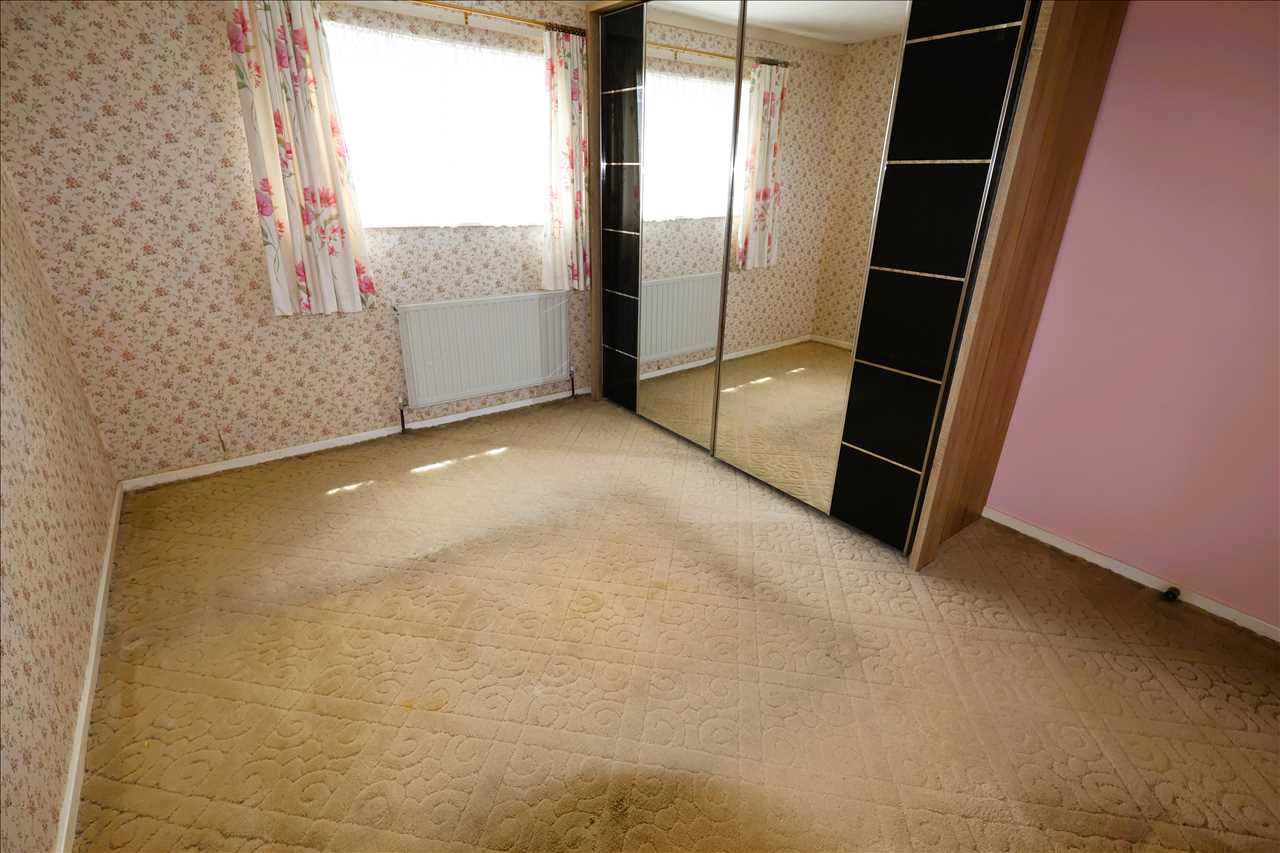 Dunvedin Place, Hodge Lea - Picture 8
