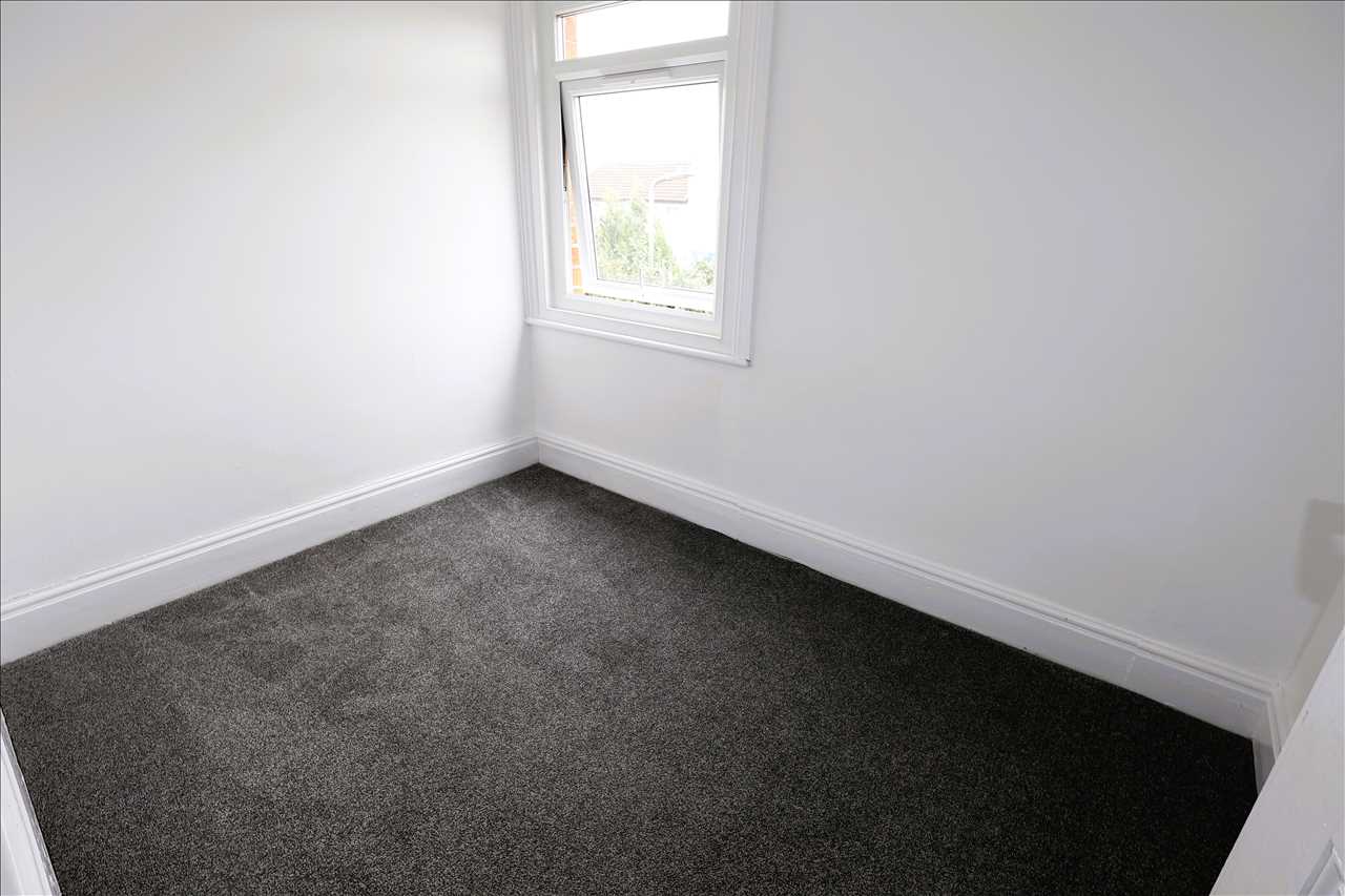 Church Street, Wolverton - Picture 10