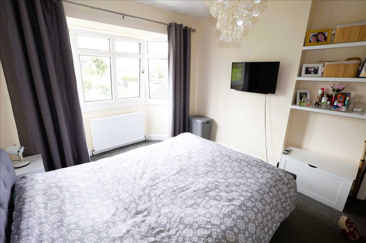 Gloucester Road, Wolverton - Picture 8