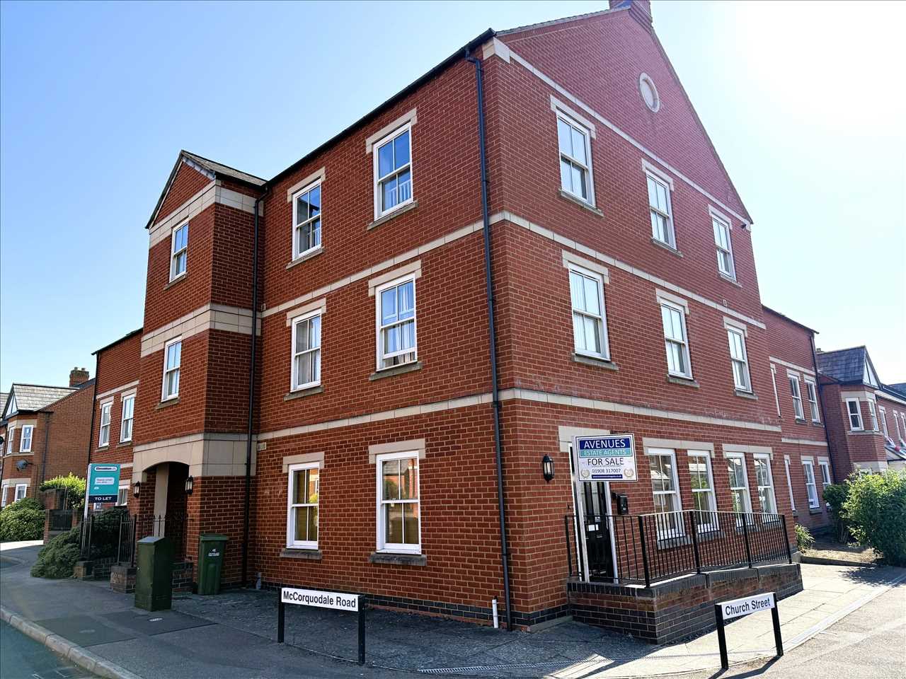 Church Street, Wolverton - Picture 1