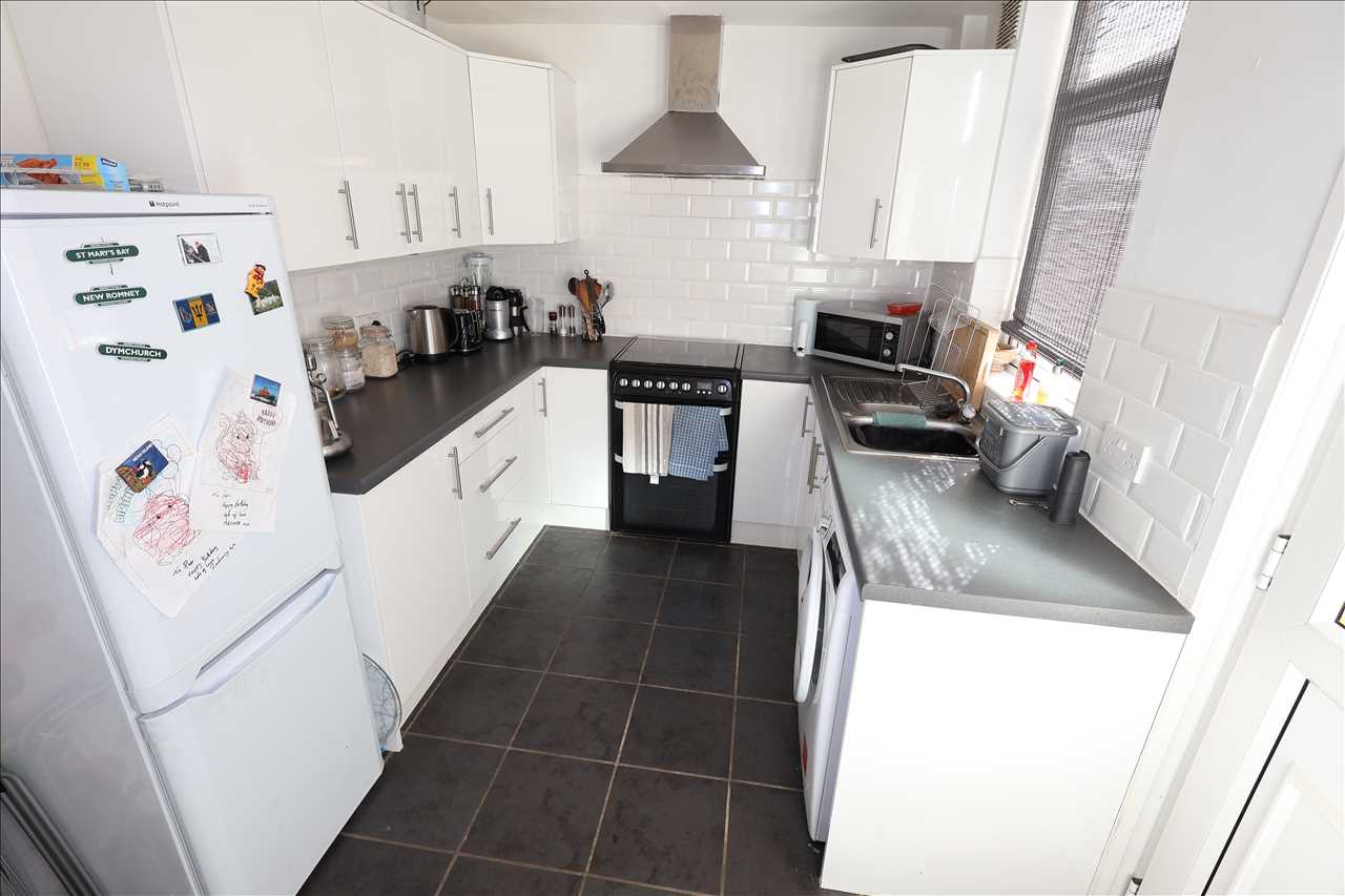 Jersey Road, Wolverton - Picture 5